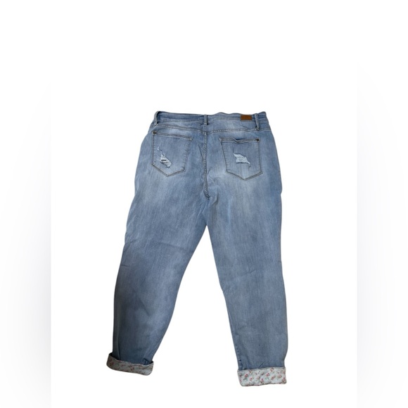 JUDY Blue Distressed Floral Spring Skinny Size 20W - Picture 4 of 4